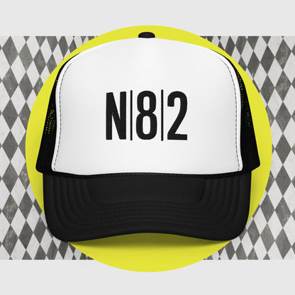 Foam trucker hat black/white LOGO N82